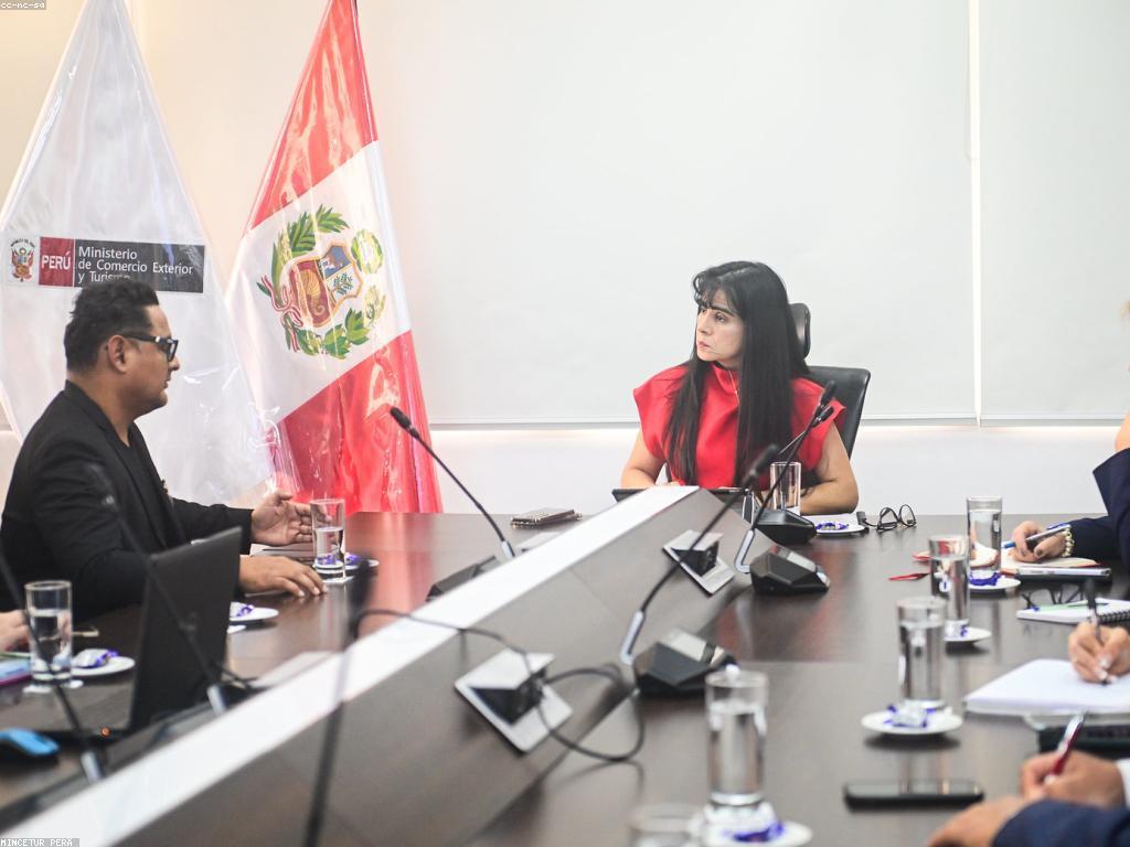 តួនាទីនៃសមាជិកភាពស្លុត